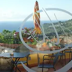 Liliana Hotel