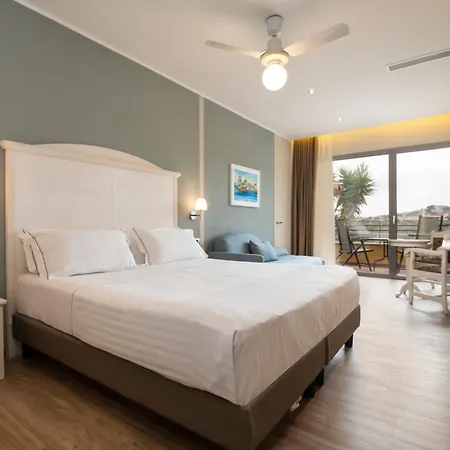 Liliana Hotel
