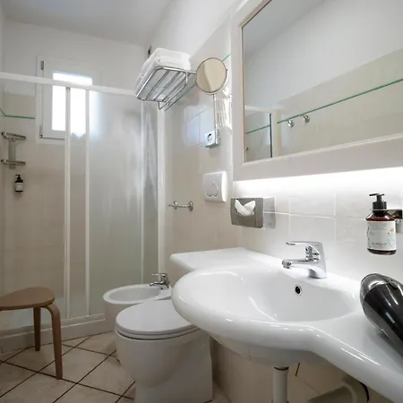 Liliana Hotel Diano Marina
