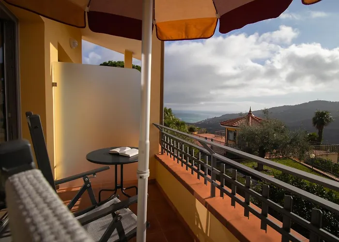 Liliana Hotel 3*
