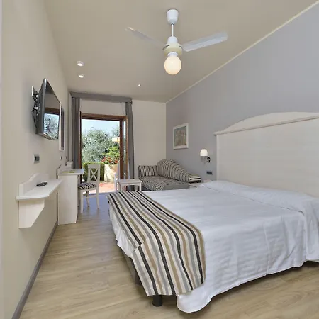 Liliana 3* Диано-Марина