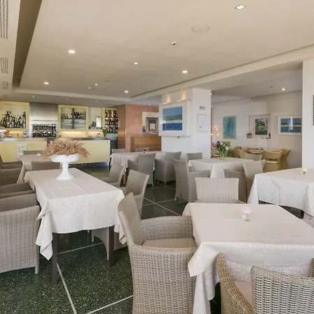 Liliana Диано-Марина