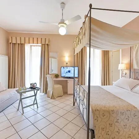 Hotell Liliana Diano Marina
